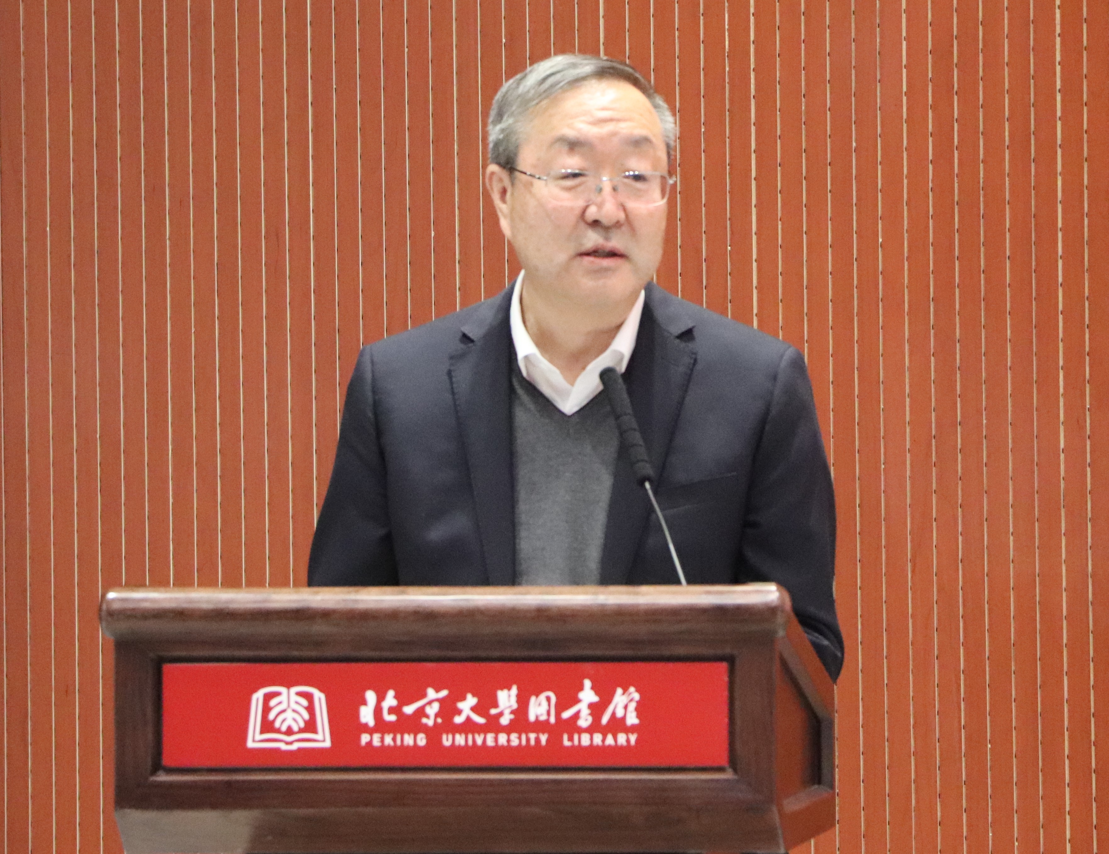 陳峰書記講話.JPG