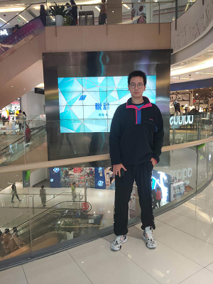 8045b54f58934bdd83903b14669205ee.png 石油工程學院+劉新希+生活照.png
