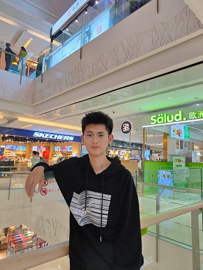 石油工程學院王志國生活照.jpg