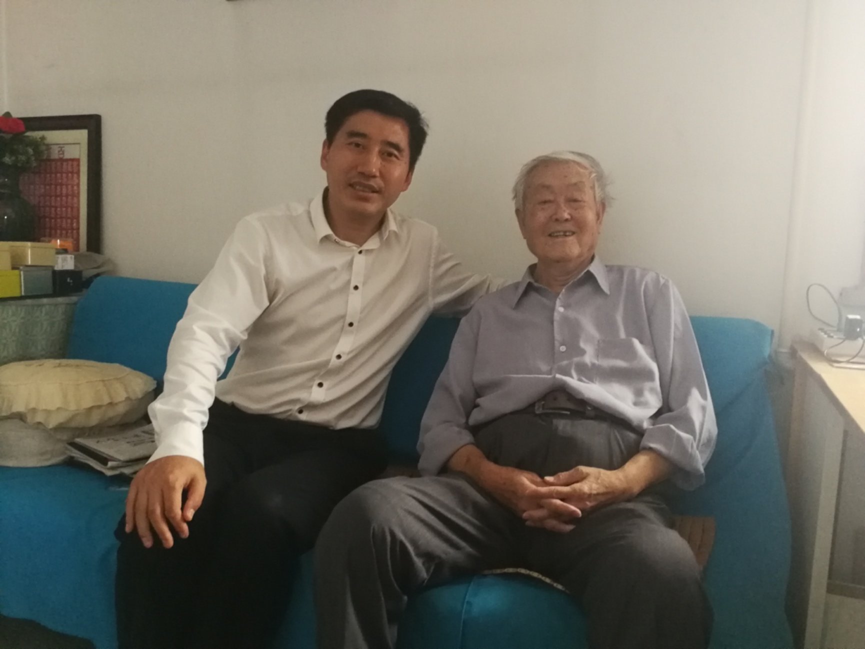 看望田崇魯.jpg